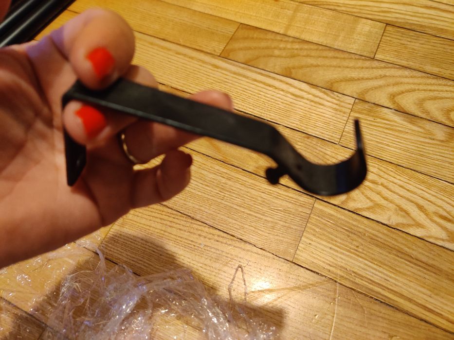 3 varões pretos com acessórios