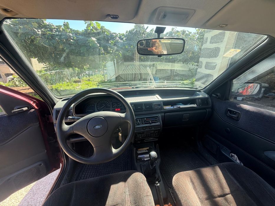 Ford Fiesta 1.1 Gasolina — photo 5