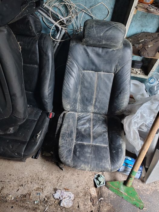 Продам сидение BMW e46 и e39 кожа под восстановление