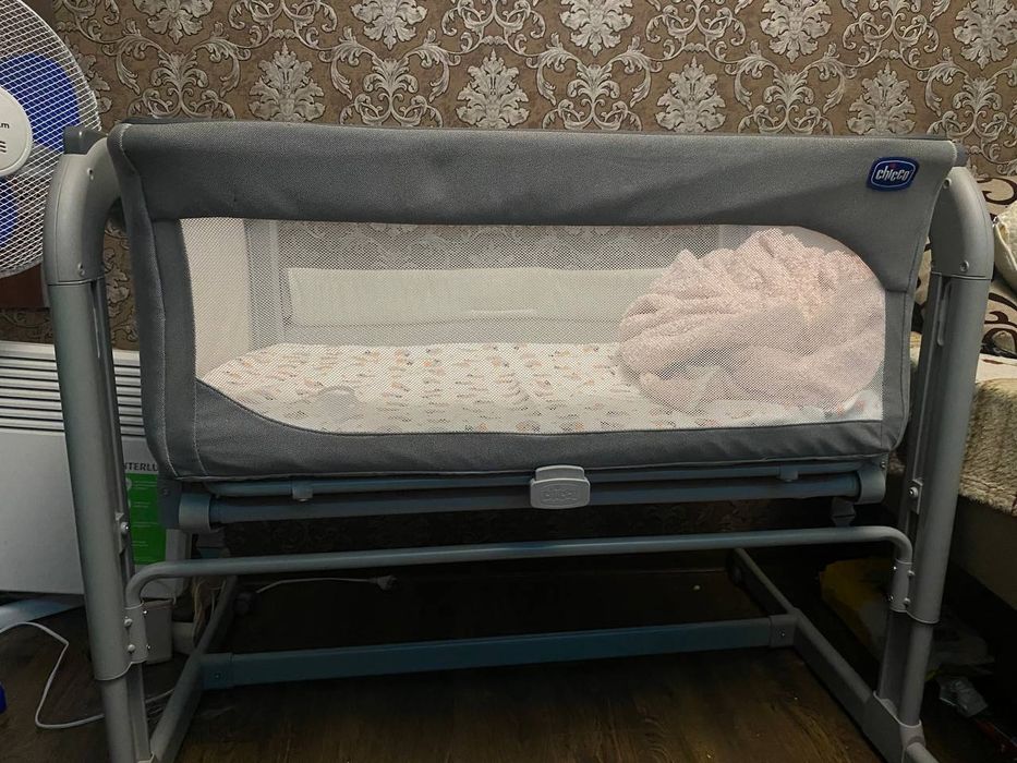 Chicco Next2Me Magic Evo Сірий