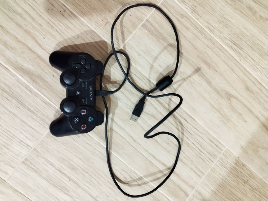 PlayStation 3 Slim 100gb com jogos