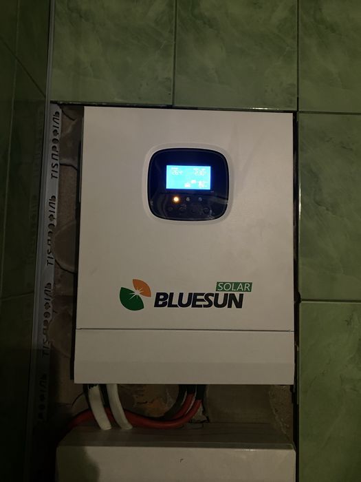 Пробам гібридний інвертор3.5 квт з акб 2.5 квт