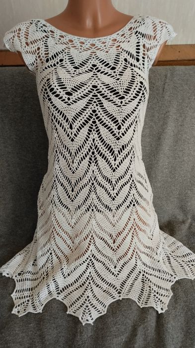 Платья ручной работы связано крючком