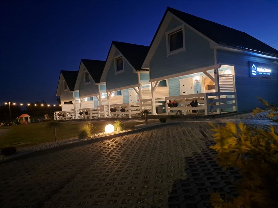 Niechorze Błękitne ZAMORZE domki z basenem nad morzem