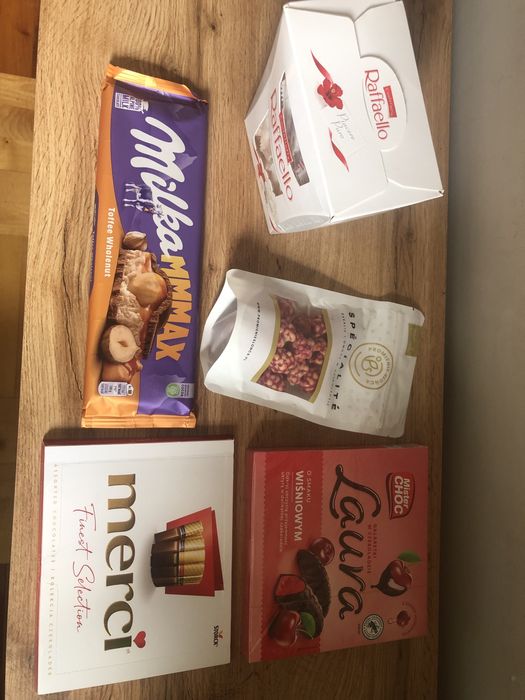 Zestaw słodyczy duza Milka Rafaello Merci galaretka czekolada