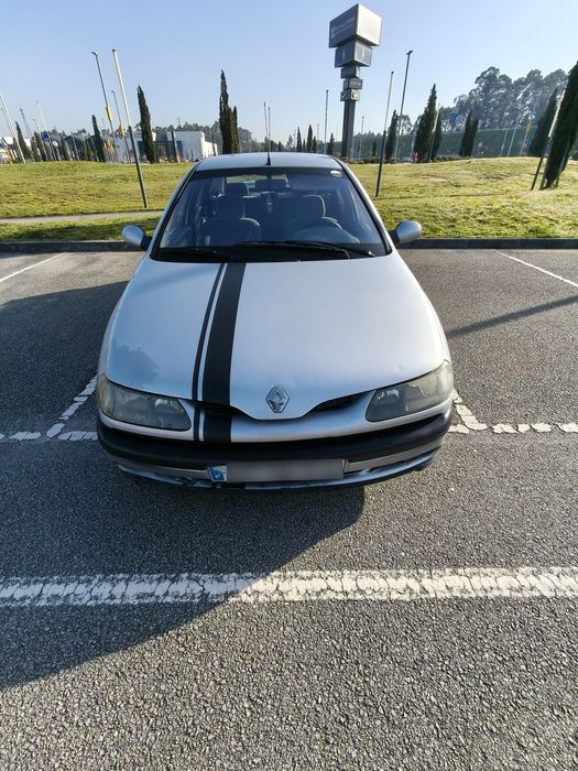 Renault laguna 1.8