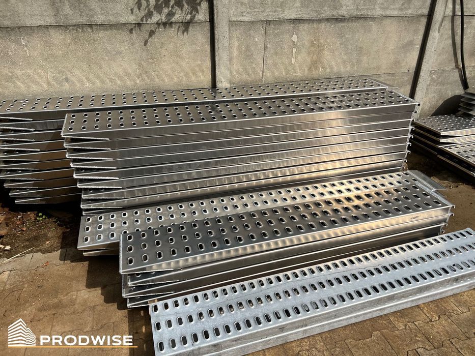 Najazdy / podjazdy / trapy wjazdowe aluminiowe Lohr 2,5 m (315mm x 2500mm) PRODUCENT (2m / 2,5m / 3m) (do przyczep, autolawet, lawet, pomoc drogowa)