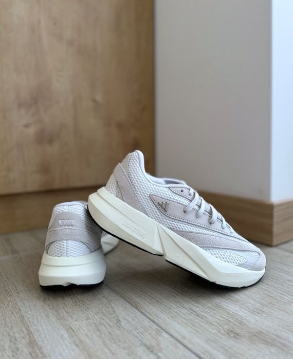 США! Жіночі кросівки Adidas Lightblaze JH6958 Оригінал! 38.5-39р