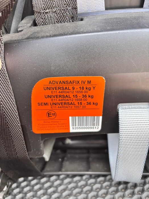 Продам б/у Автокресло Britax-Romer Advansafix IV М Blue Marble