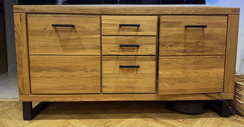 Zestaw mebli : komoda witryna stolik - DREWNO