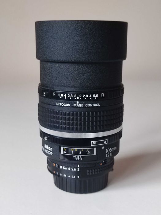 Nikon AF DC 105mm f/2 D