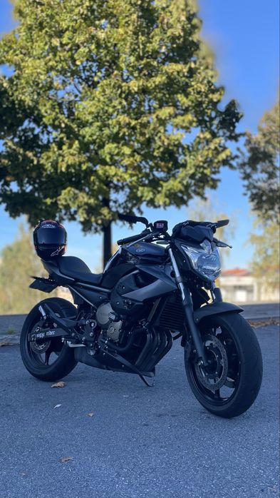 Troco XJ6 2010 poucos kms