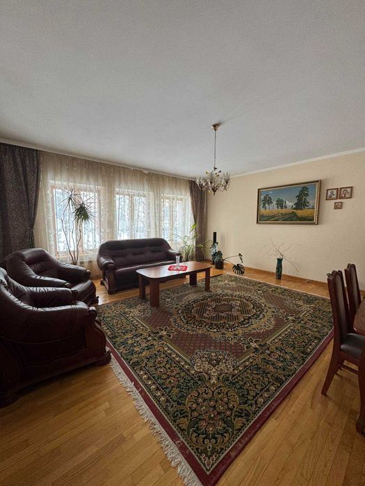 Продаж будинку Озерна LIN 42292