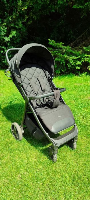 Wózek spacerowy spacerówka Carello Bravo czarny jak nowy