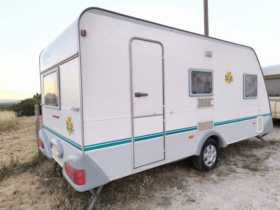 Caravana Knaus  Eifelland 460