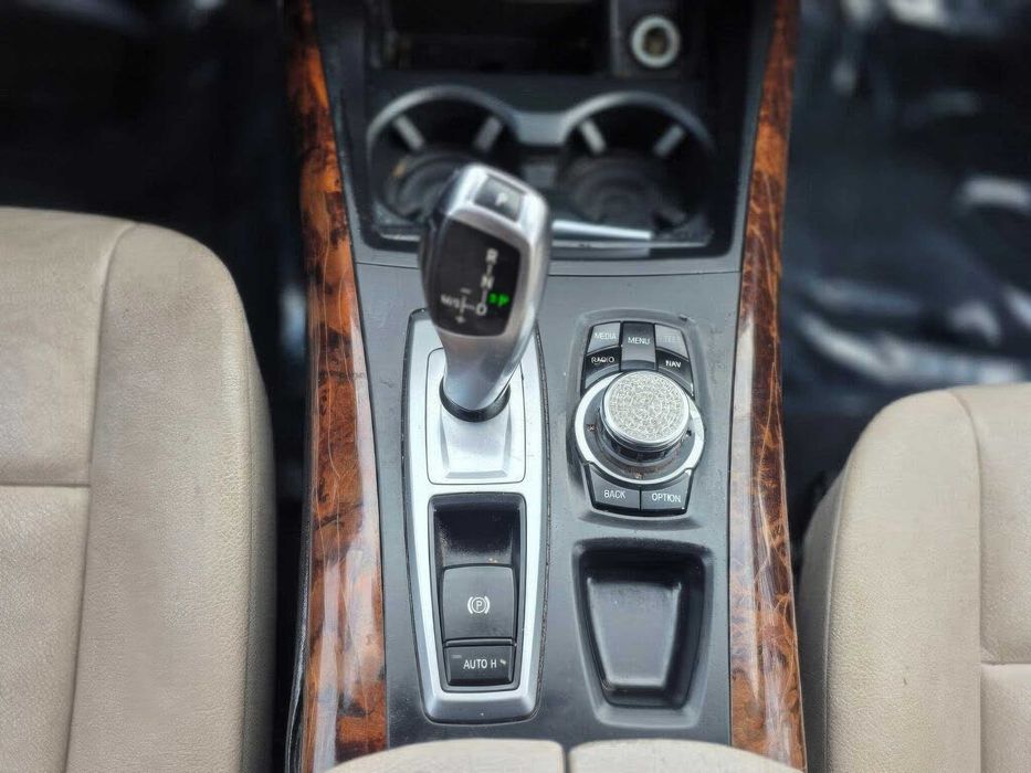 BMW X5 35d      2013