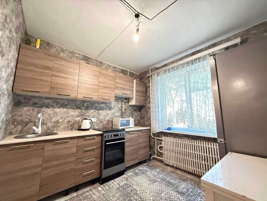 43831 Продаж 2к квартири на Ближніх Гречанах