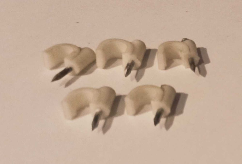 uchwyt kablowy 9 mm 5 sztuk