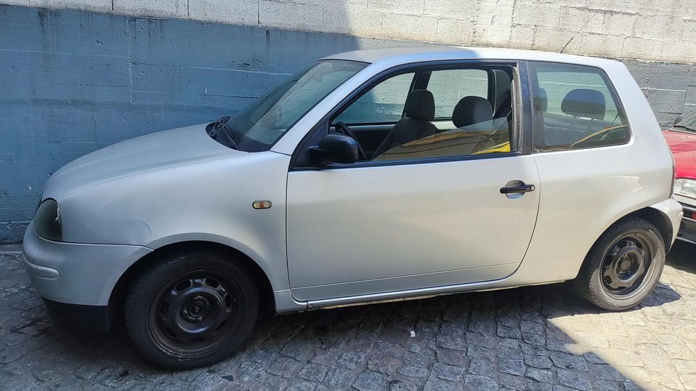 SEAT AROSA 2002 para peças