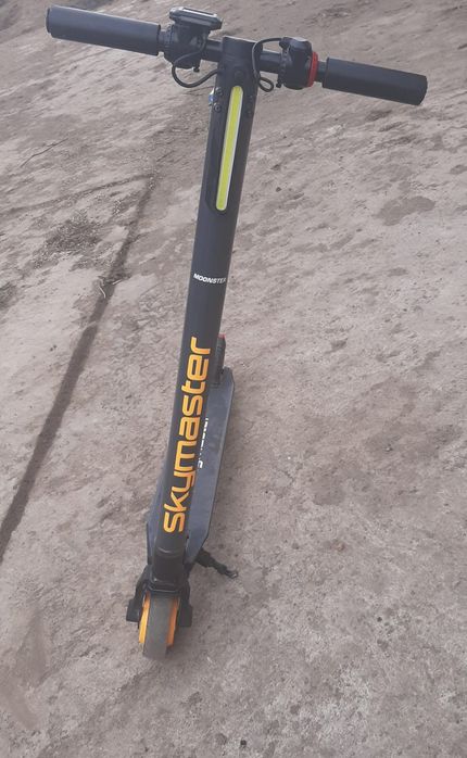 Hulajnoga Skymaster Moonster