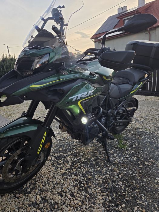 Motocykl Benelli TRK 502