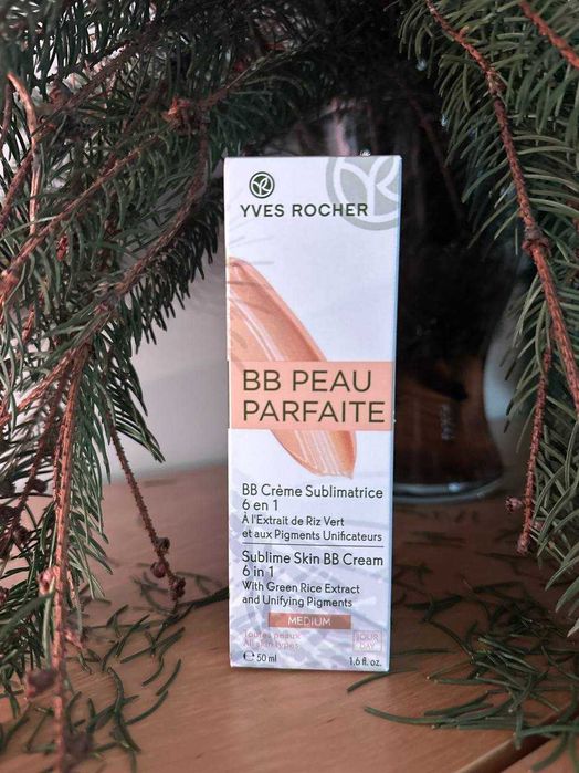 Pielęgnujący skórę krem BB 6w1  50 ml  Kolor Średni Yves Rocher -50%