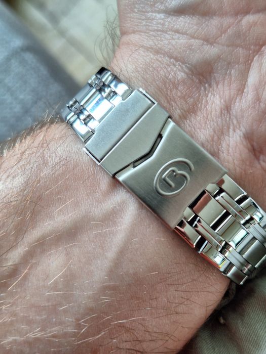 Vostok amfibia desert shield