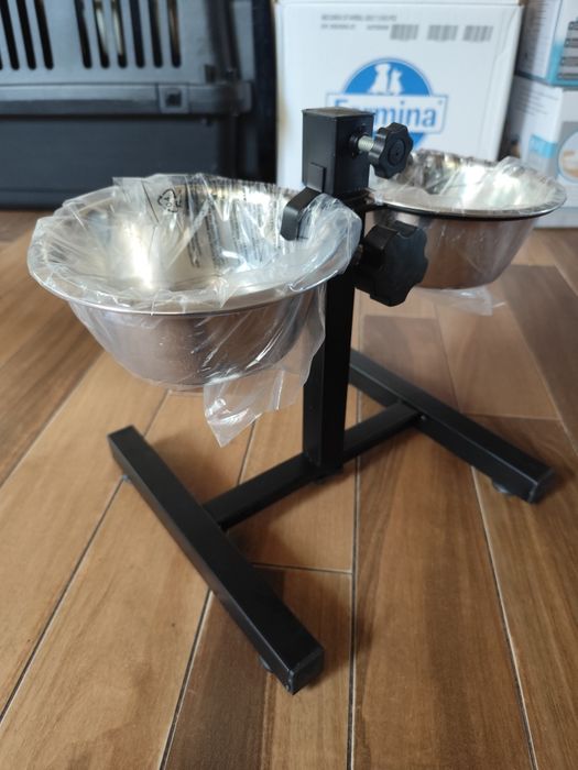 Miski dla psa AniOne 2 x 0,7 L + stojak