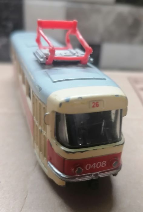 Трамвай игрушка металический