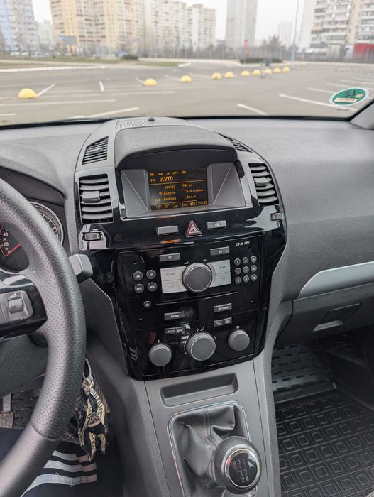 Продам Opel Zafira B