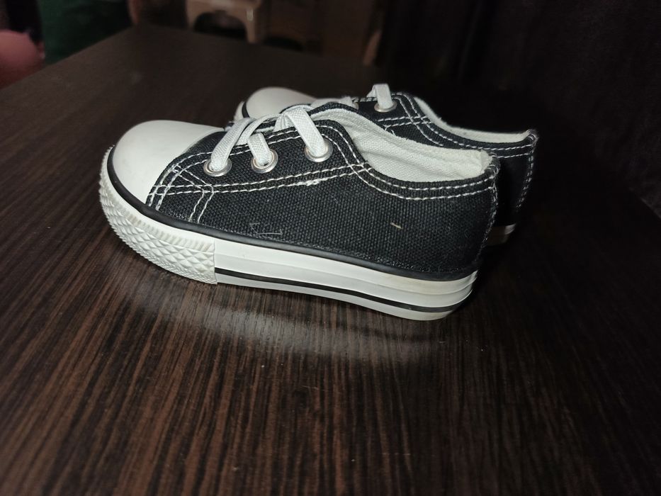 Кеди на дівчинку 12,5 см