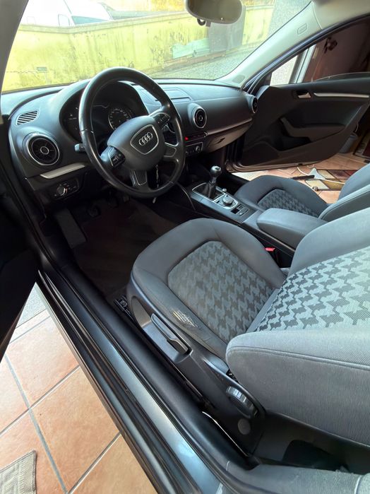 Vendo audi A3 Sport 1.6 TDI
