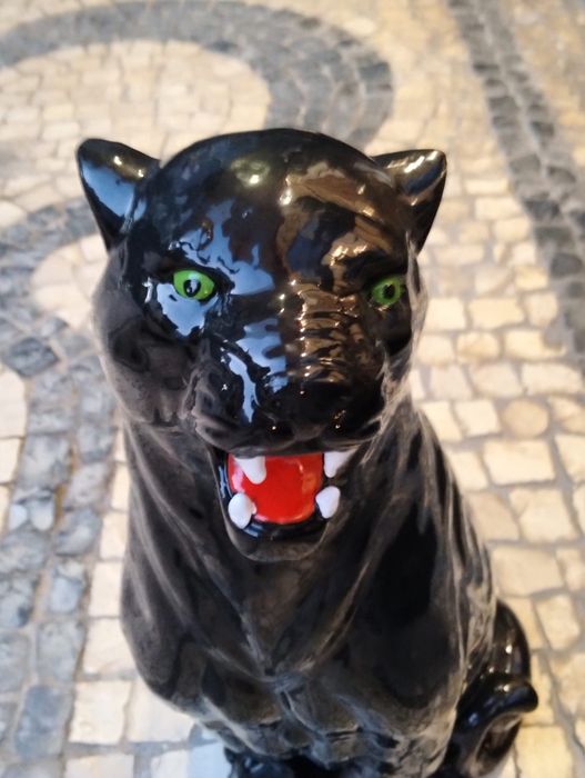 Pantera Negra em loiça - Boavista - Leopardo, Papagaio, cães - Barro