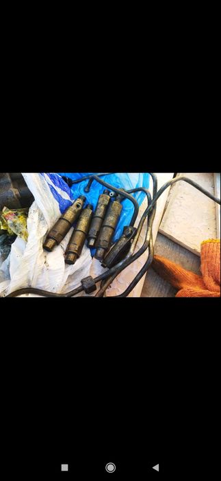 ПРОДАМ ТНВД  Iveco Daily
 Ивеко 2,5 Д Не Турбо с Форсунками Sofi 2,5D