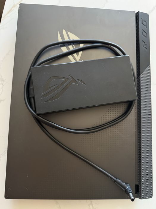 Asus rog strix g513