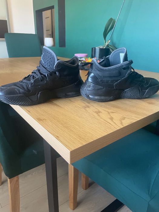 Buty Jordan Stay Loyal 2 Roz 42.5