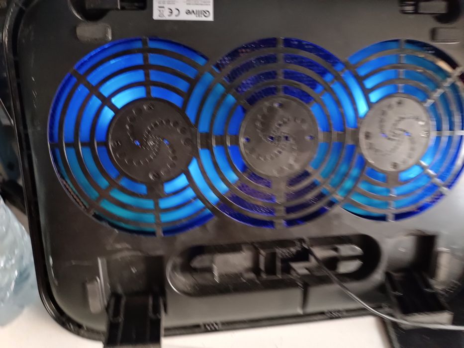 Base de Refrigeração para PC + 2 Ventoinhas