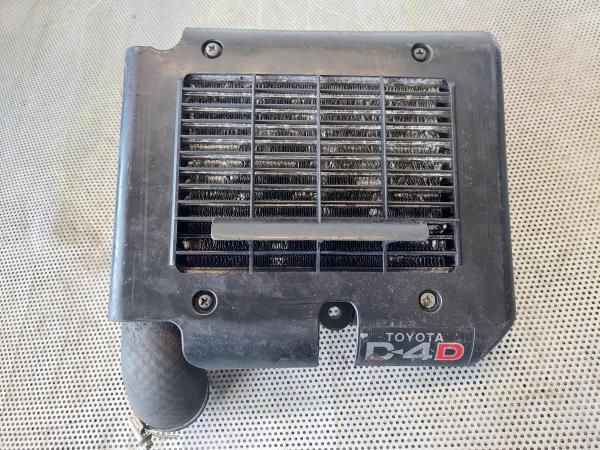 Radiador do intercooler TOYOTA Yaris (_P1_)
