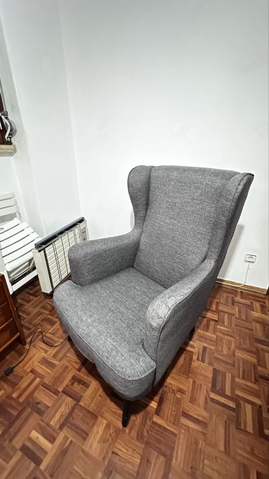 Poltrona em tecido confortável