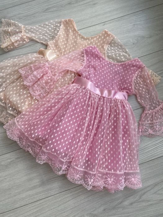 Дитяча святкова сукня. Рожева сукня