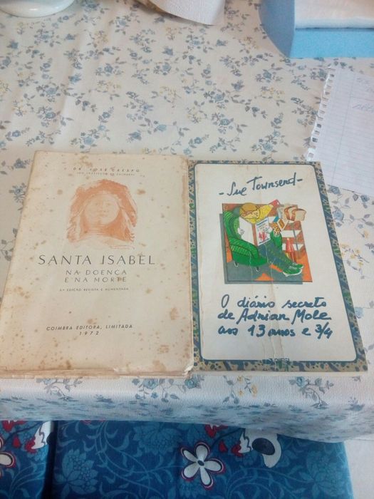Livros vários antigos