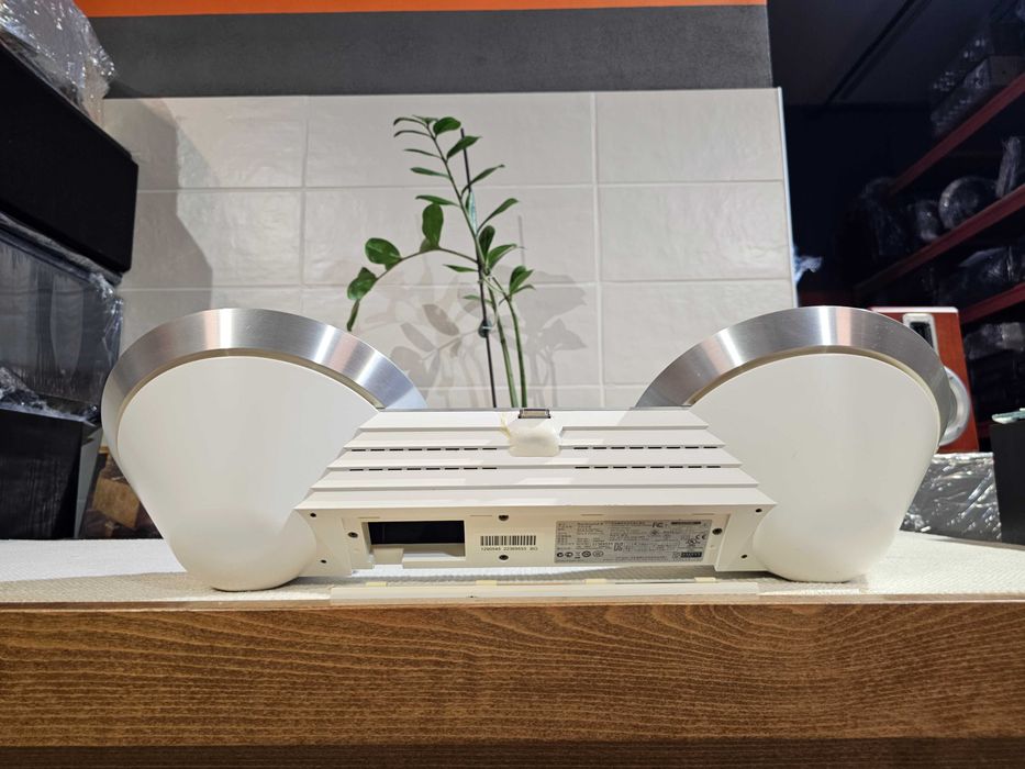 Акустическая система Bang&Olufsen BeoSound 8