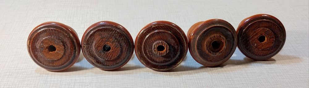 Дерев'яні ручки-кнопки (5 шт.) / Мебельные ручки Ретро.