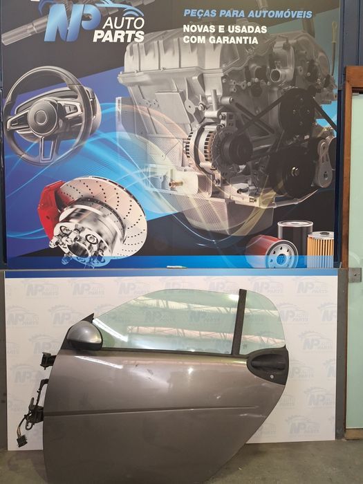 Porta esquerda Smart Fortwo 451