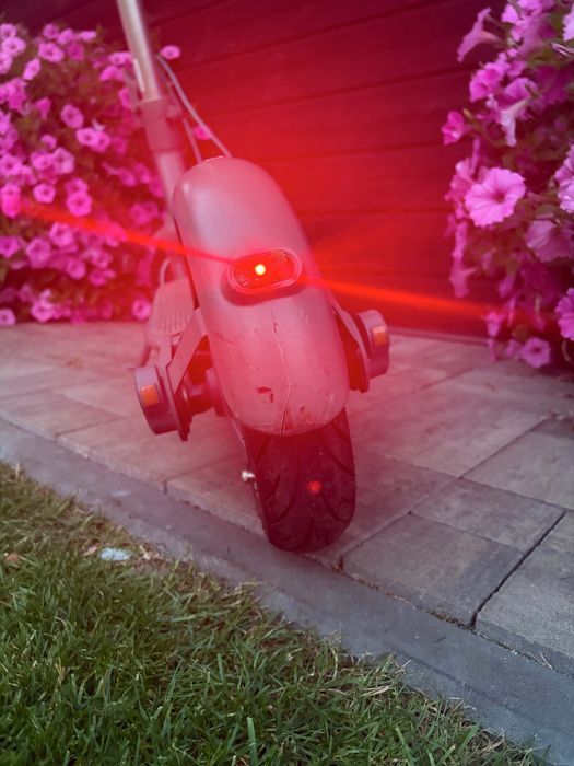 Hulajnoga elektryczna