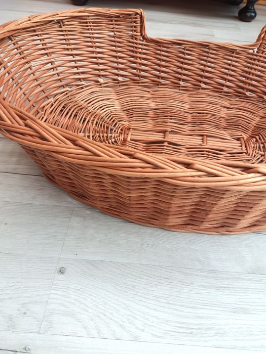 Kosz wiklinowy do psa