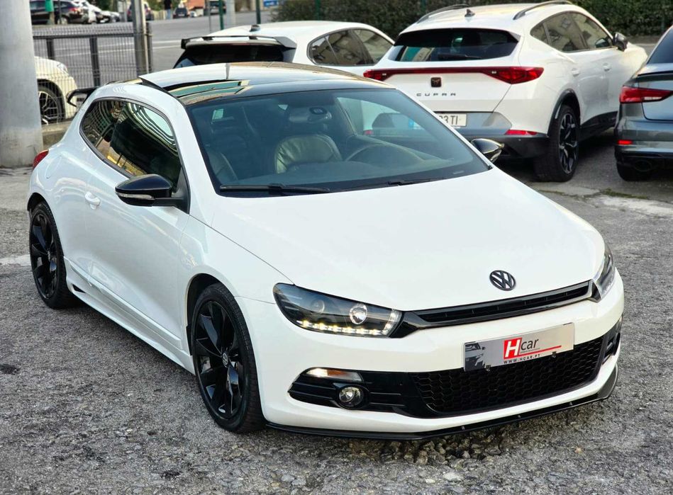 VOLKSWAGEN SCIROCCO 2.0TDI 140CV "DSG"