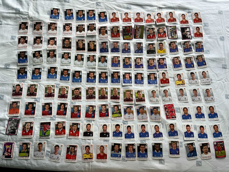 Cromos autocolantes Panini euro 2012 - como novos
