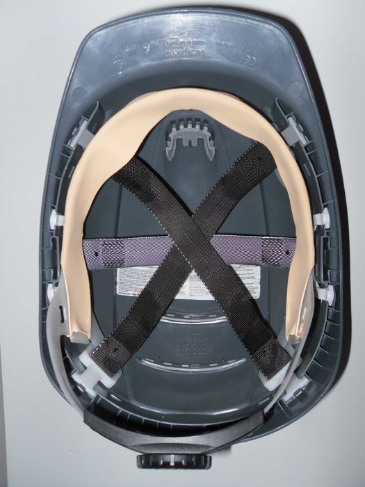 Kask uvex budowlany
