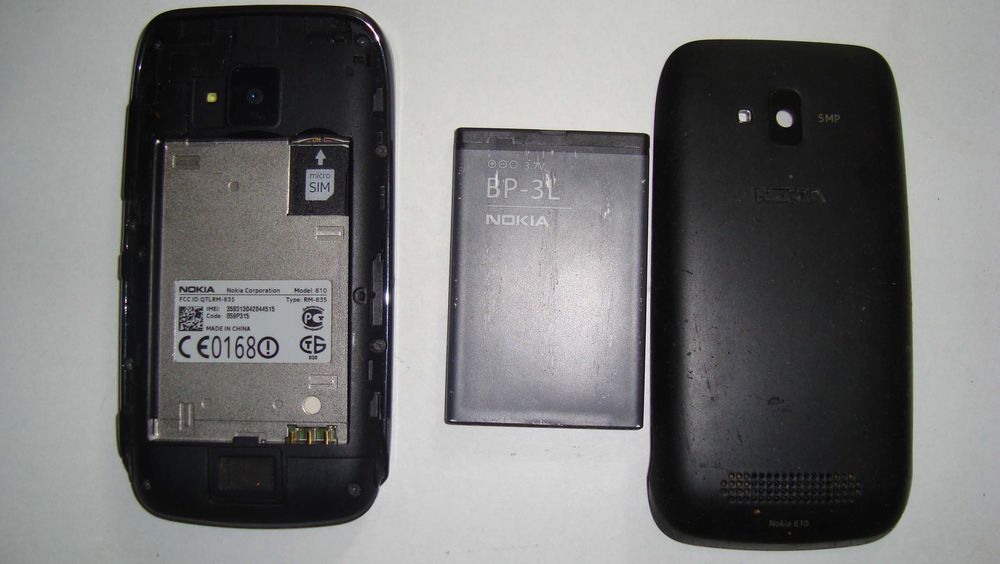 Nokia 610(Rm-835)